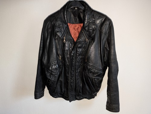 Alte schwarze lederjacke - schwarze,
